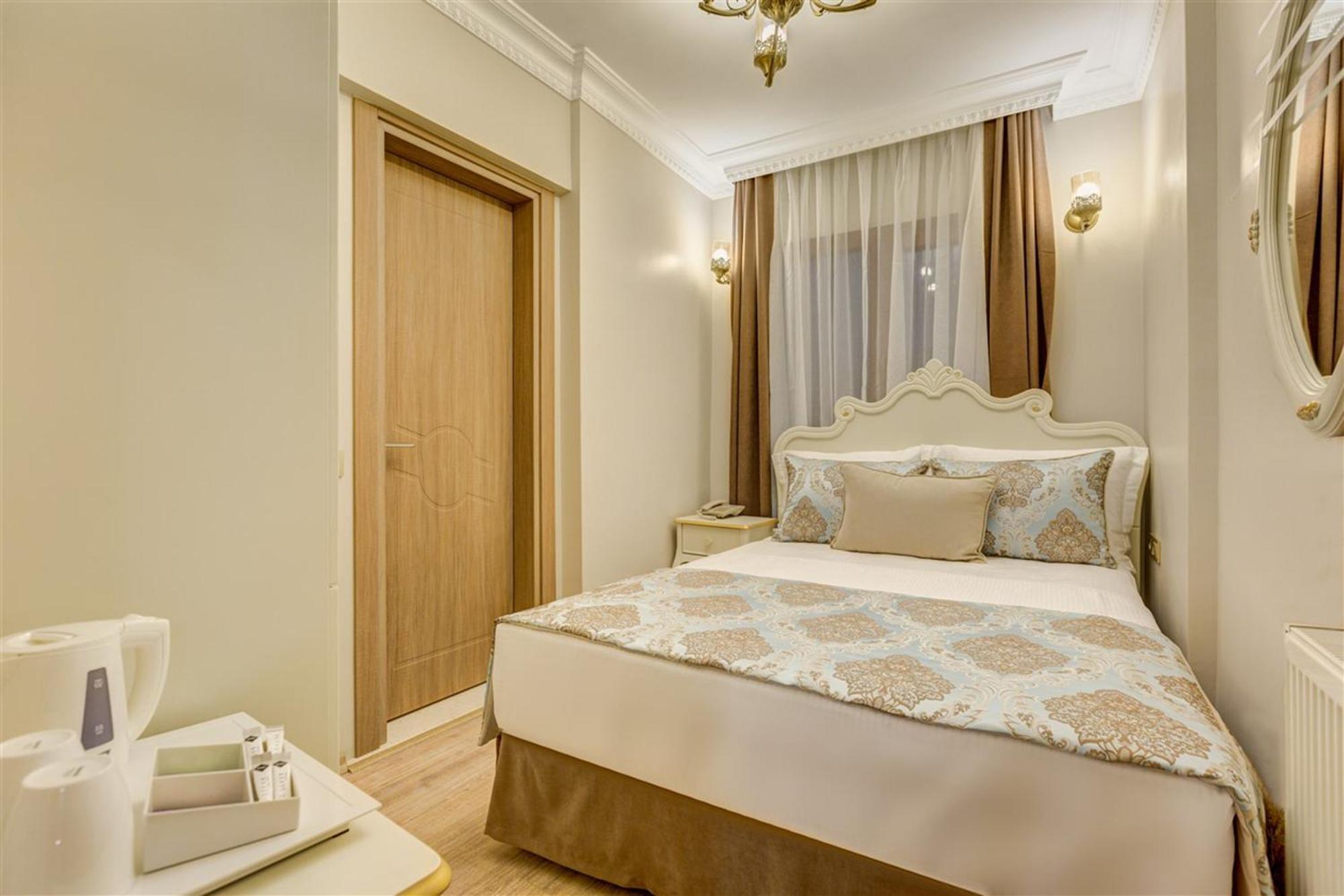 מלון Ayvalı Cunda Oezerbey Konagi (Adults Only) חדר תמונה